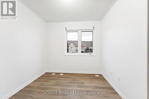 193 - 250 Sunny Meadow Boulevard, Brampton, ON - Indoor Photo Showing Other Room