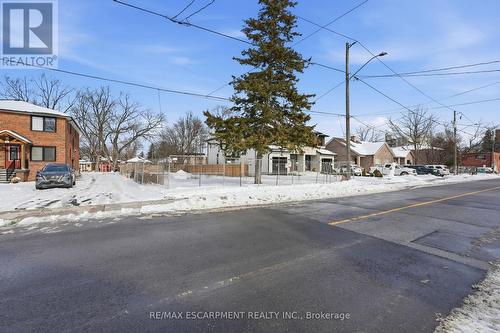 19 Broadview Avenue, Mississauga, ON 