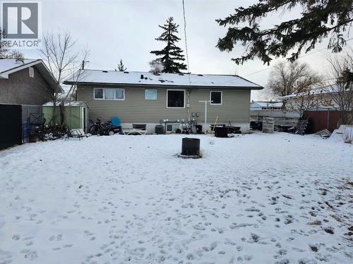 403 11 Street E, Drumheller, AB - Outdoor