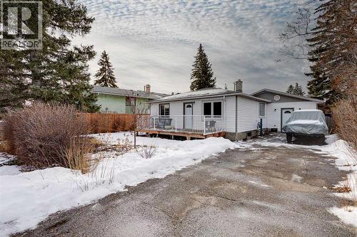 4351 70 Street NW  Calgary, AB T3B 2K4