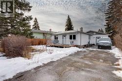 4351 70 Street NW  Calgary, AB T3B 2K4