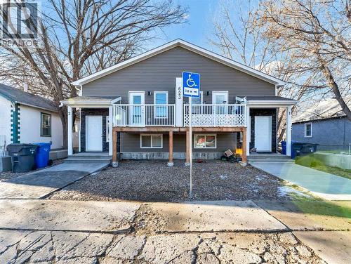 623 Industrial Avenue SE  Medicine Hat, AB T1A 3L4