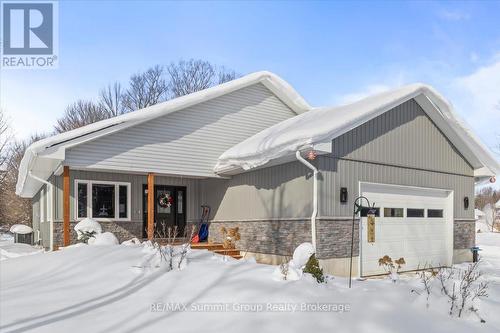 135 CONFEDERATION DRIVE  Chatsworth, ON N0H 1R0