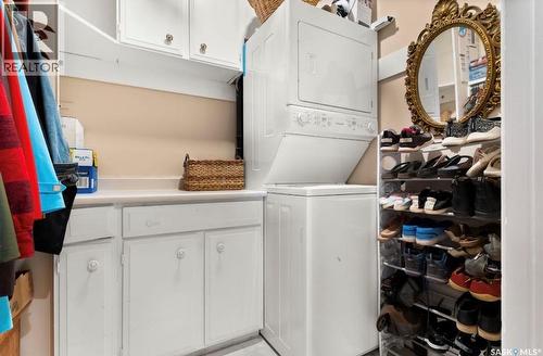 414 2305 Victoria Avenue, Regina, SK - Indoor Photo Showing Laundry Room