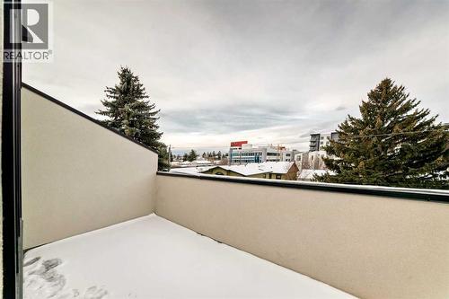 1729 31 Street Sw, Calgary, AB - Outdoor