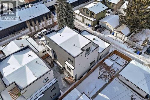 1729 31 Street Sw, Calgary, AB - Outdoor