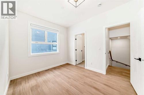 1729 31 Street Sw, Calgary, AB - Indoor Photo Showing Other Room