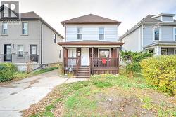 1143 Langlois  Windsor, ON N8X 3L3