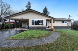 3059 George St  Duncan, BC V9L 2B1