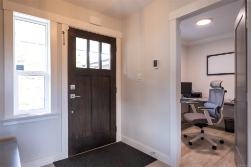 1700 Warn Way, Qualicum Beach, BC 