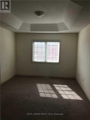 4639 Centretown Way, Mississauga, ON - Indoor Photo Showing Other Room