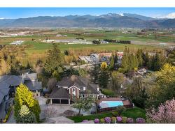 35993 EAGLECREST PLACE  Abbotsford, BC V3G 1E7