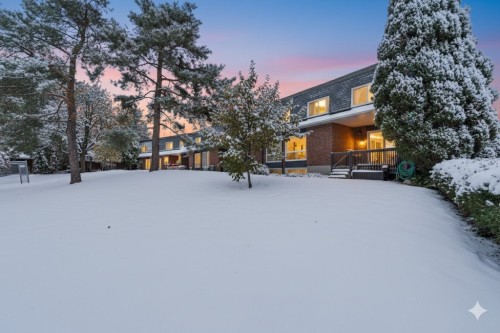 110-11Z Boul. Kirkland  Kirkland, QC H9J 1N2