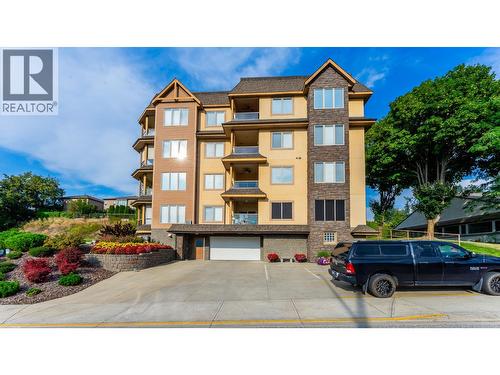 1391 10 Avenue NE Unit# 104  Salmon Arm, BC V1E 4N1