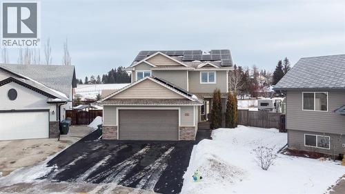 4828 55 Boulevard Close, Innisfail, AB - Outdoor With Facade