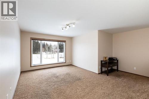 4828 55 Boulevard Close, Innisfail, AB - Indoor