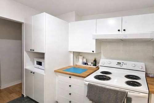 Cuisine - 102-5365 Av. Victoria, Montréal (Côte-Des-Neiges/Notre-Dame-De-Grâce), QC - Indoor Photo Showing Kitchen