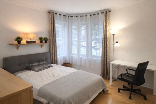 Chambre à coucher - 102-5365 Av. Victoria, Montréal (Côte-Des-Neiges/Notre-Dame-De-Grâce), QC - Indoor Photo Showing Bedroom