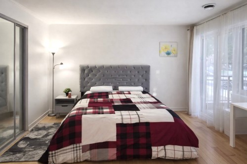 Chambre à coucher principale - 102-5365 Av. Victoria, Montréal (Côte-Des-Neiges/Notre-Dame-De-Grâce), QC - Indoor Photo Showing Bedroom