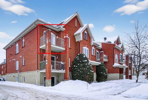 301-219 Boul. Ste-Rose E.  Laval (Auteuil), QC H7H 2P9