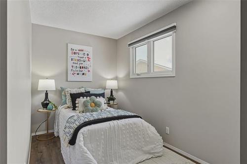 144 Bentley St, Winnipeg, MB 