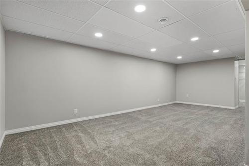 144 Bentley St, Winnipeg, MB 