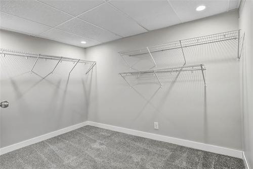 144 Bentley St, Winnipeg, MB 