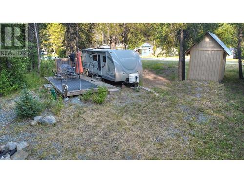 8202 Livesly Road Unit# 2, Yahk, BC 