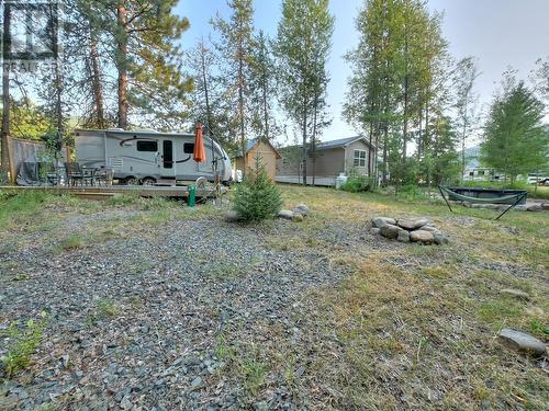8202 Livesly Road Unit# 2, Yahk, BC 