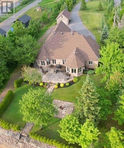 857 Sunnyside Beach RD  Sault Ste. Marie, ON P6A 6K4