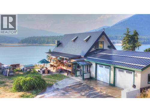 4008 Arrow Park Frontage Road, Arrow Park, BC - Outdoor With Body Of Water