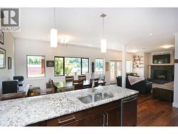 309 1 Street W Unit# 301  Revelstoke, BC V0E 2S0