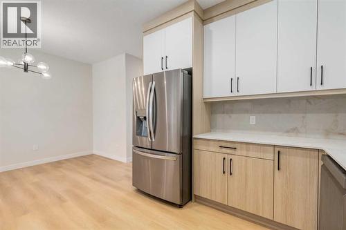 1981 Mccaskill Drive, Crossfield, AB - Indoor Photo Showing Kitchen