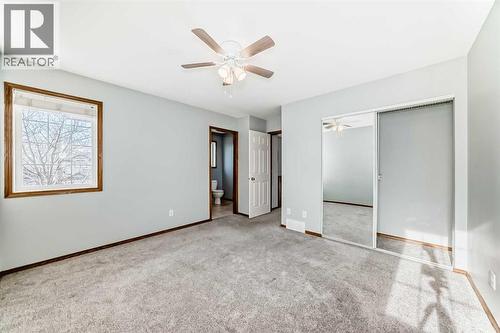 Primary bedroom with 3 piece ensuite - 21 Hillview Road, Strathmore, AB - Indoor Photo Showing Other Room