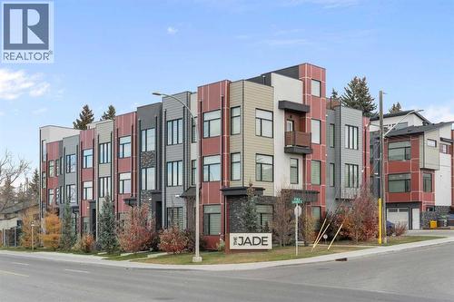 113, 408 27 Avenue NE  Calgary, AB T3E 2A4