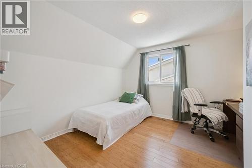 33 Manitoulin Crescent, Kitchener, ON - Indoor Photo Showing Bedroom