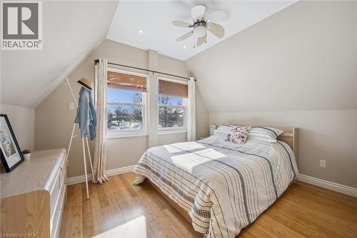 33 Manitoulin Crescent, Kitchener, ON - Indoor Photo Showing Bedroom