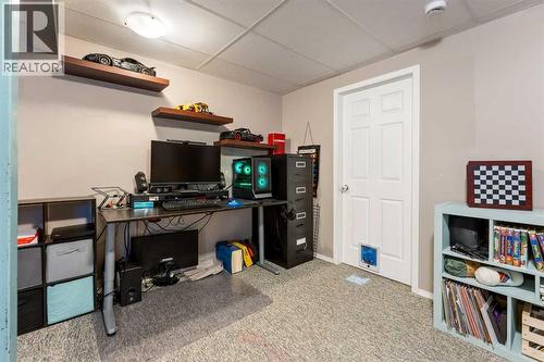 133 Auburn Bay View Se, Calgary, AB - Indoor Photo Showing Office