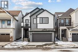318 Baneberry Way SW  Airdrie, AB T4B 5M3