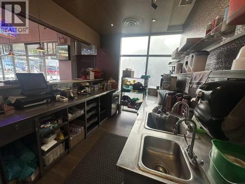 E 4877 Kingsway, Burnaby, BC 