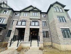 94 GRASSBANK ROAD  Brampton, ON L6R 4E6