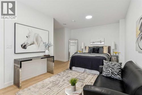 205, 95 Saddlecrest Circle Ne, Calgary, AB - Indoor Photo Showing Bedroom