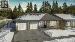 603 5 Street SW  Sundre, AB T0M 1X0