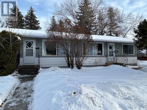 A and B 402 Ash STREET E  Saskatoon, SK S7J 0K5