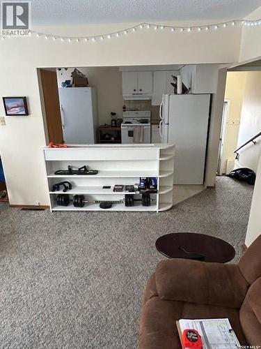 A And B 402 Ash Street E, Saskatoon, SK - Indoor Photo Showing Other Room