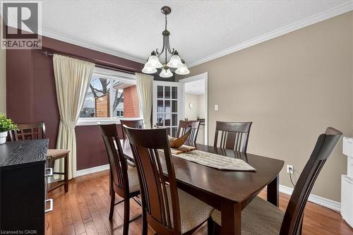 71 Royaledge Way, Hamilton, ON - Indoor Photo Showing Dining Room
