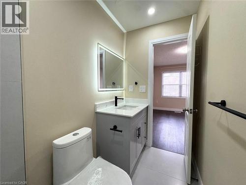 2218 Shadetree Avenue, Burlington, ON - Indoor Photo Showing Bathroom