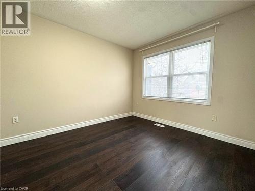 2218 Shadetree Avenue, Burlington, ON - Indoor Photo Showing Other Room