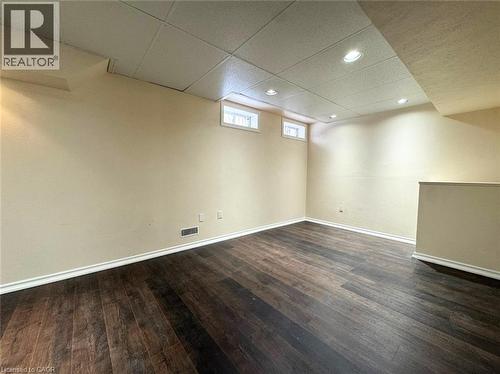 2218 Shadetree Avenue, Burlington, ON - Indoor