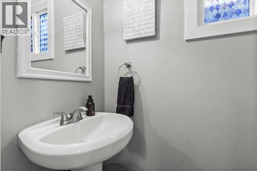 78 Templeson Crescent Ne, Calgary, AB - Indoor Photo Showing Bathroom